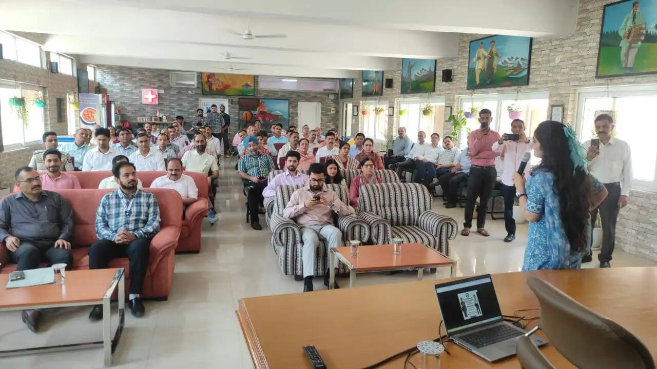 15 जून तक खुद डाटा भरेंगे तो तेजी से पूरी होगी जनगणना
