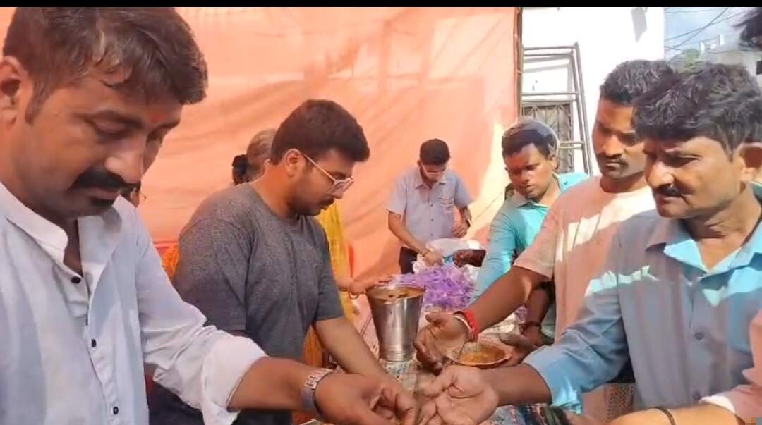 बुढ़वा मंगल पर हनुमान भक्ति के साथ भंडारा, ‘हनुमान अंश’ से जुड़ा सेवा का संदेश : देवराज बुधवानी