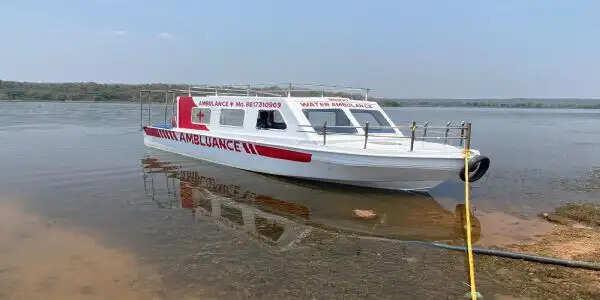 डुबान क्षेत्र को बड़ी राहत, गंगरेल में शुरू हुई “वॉटर एंबुलेंस सेवा”