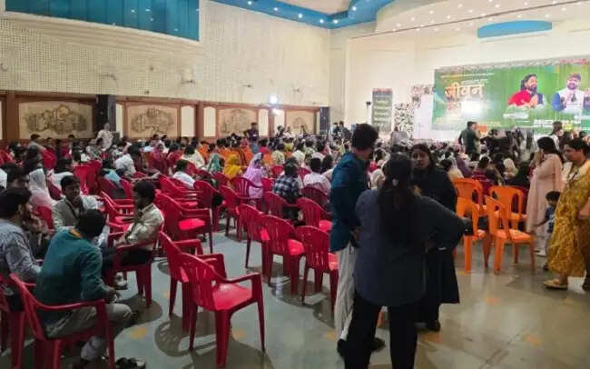 मप्र के रतलाम में मसीही सम्मेलन में हंगामा, हिंदू संगठनों ने लगाए धर्मांतरण के आरोप