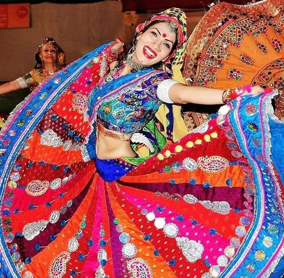 मिस इंडिया सिमरन आहूजा और शेफाली जरीवाला 18-19 को खेलेंगी डांडिया