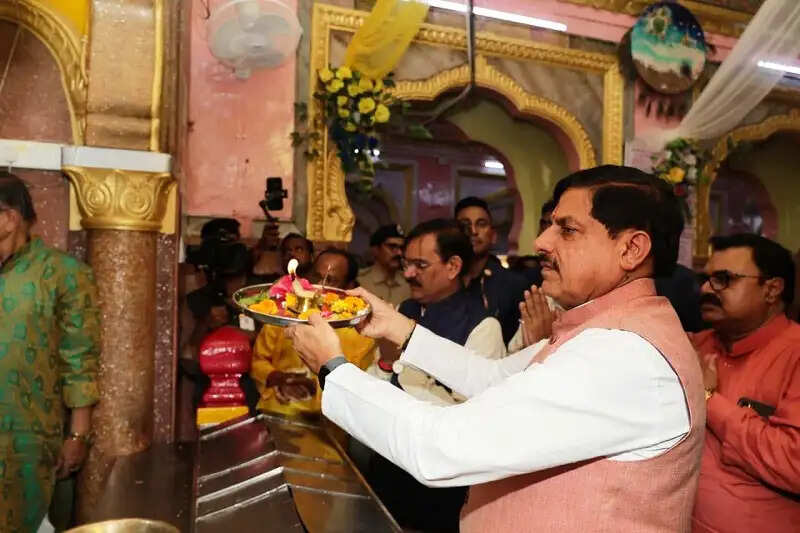 संतों की वाणी से बेहतर जीवन का मार्ग प्रशस्त होता है : मुख्यमंत्री डॉ. यादव