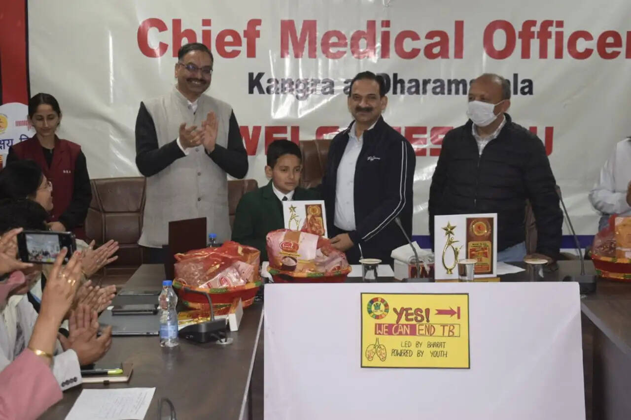 समन्वित प्रयास और जनभागीदारी से बनेगा टीबी मुक्त कांगड़ा : एडीसी