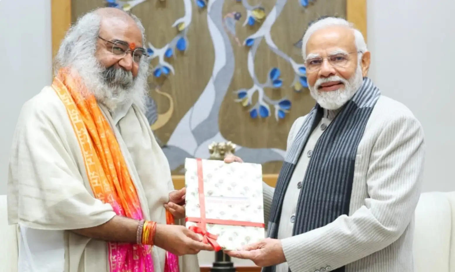 श्री कल्कि धाम शिलान्यास समारोह के लिए पीएम मोदी को मिला निमंत्रण, प्रधानमंत्री ने जताया आभार