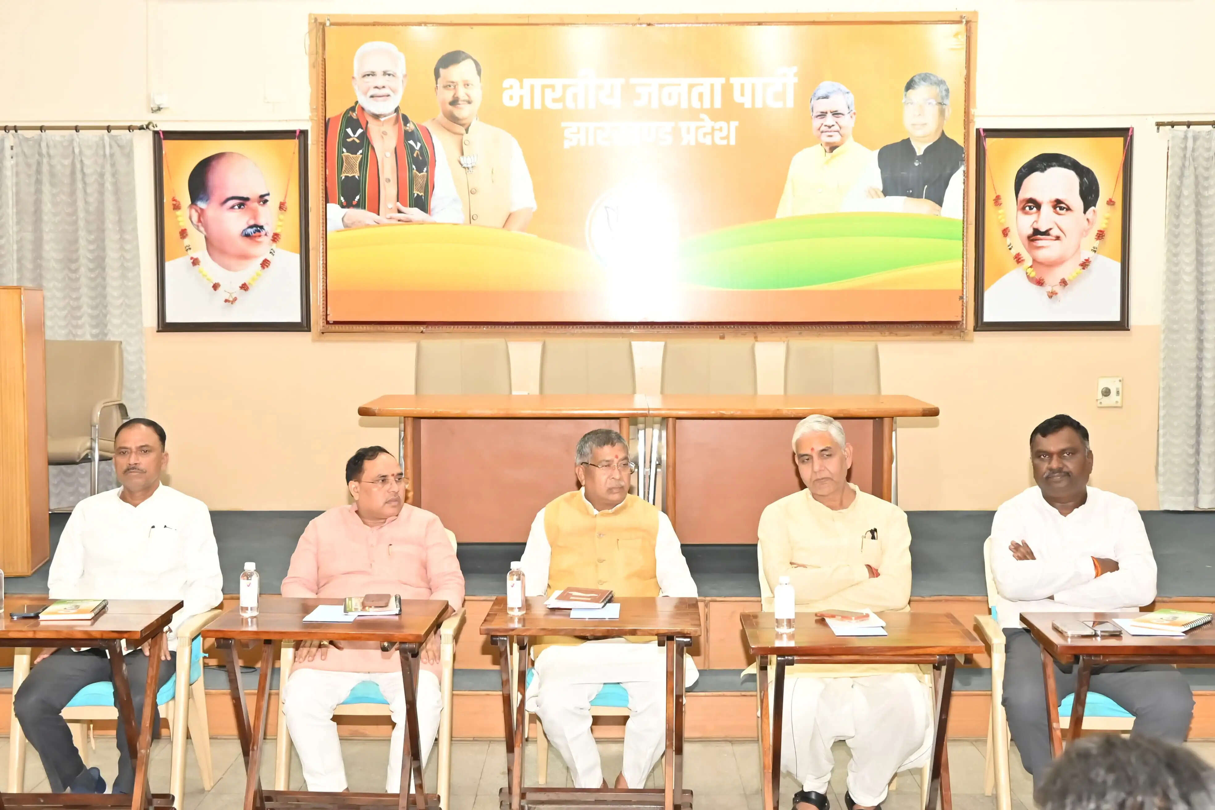 पार्टी के लिए जो काम करेगा, वही आगे बढ़ेगा: आदित्य साहू