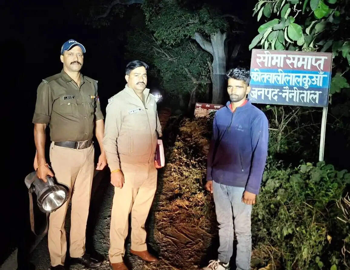 गुंडा नियंत्रण अधिनियम के तहत समीर खान छह माह के लिए जिला बदर