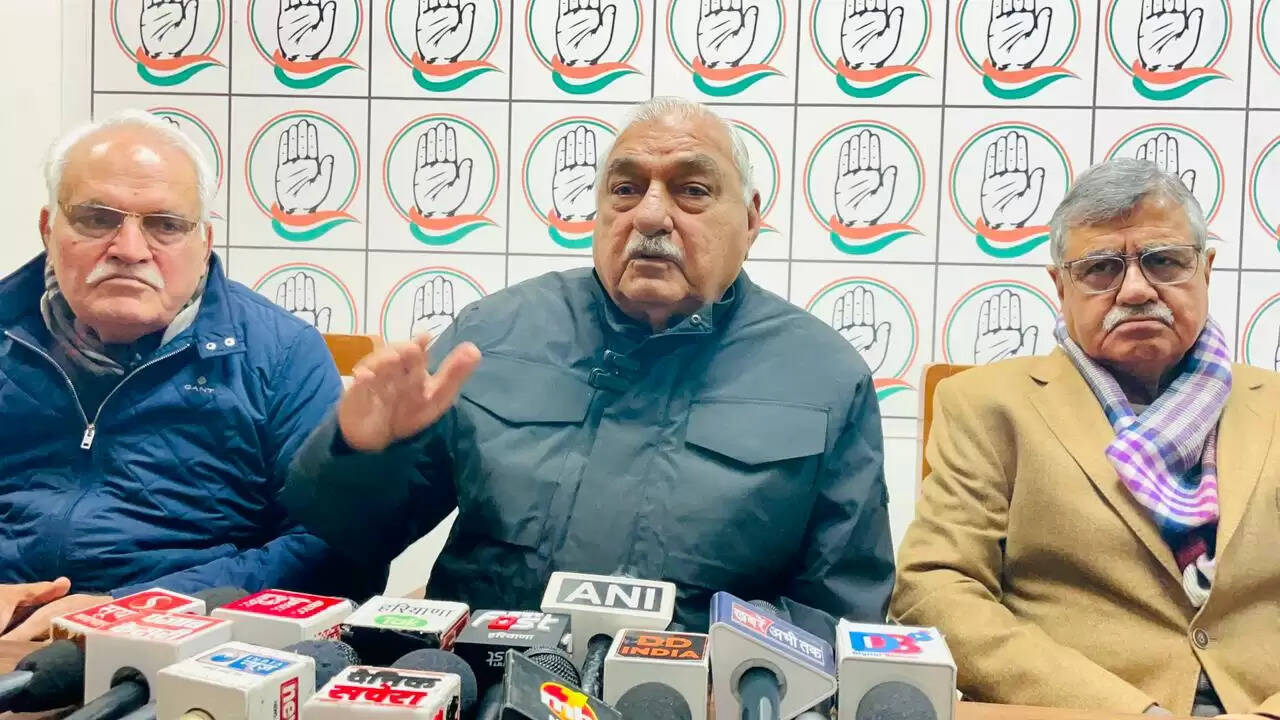 भाजपा ने चुनाव में बनाए लाखों राशन कार्ड अब काटे : भूपेन्द्र सिंह हुड्डा