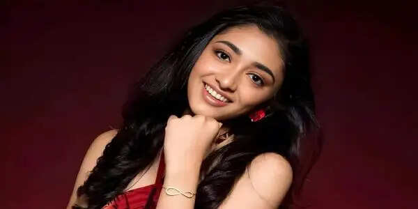 कार्तिक आर्यन की फिल्म 'नागजिला' में साउथ एक्ट्रेस प्रीति मुकुंदन की दमदार एंट्री