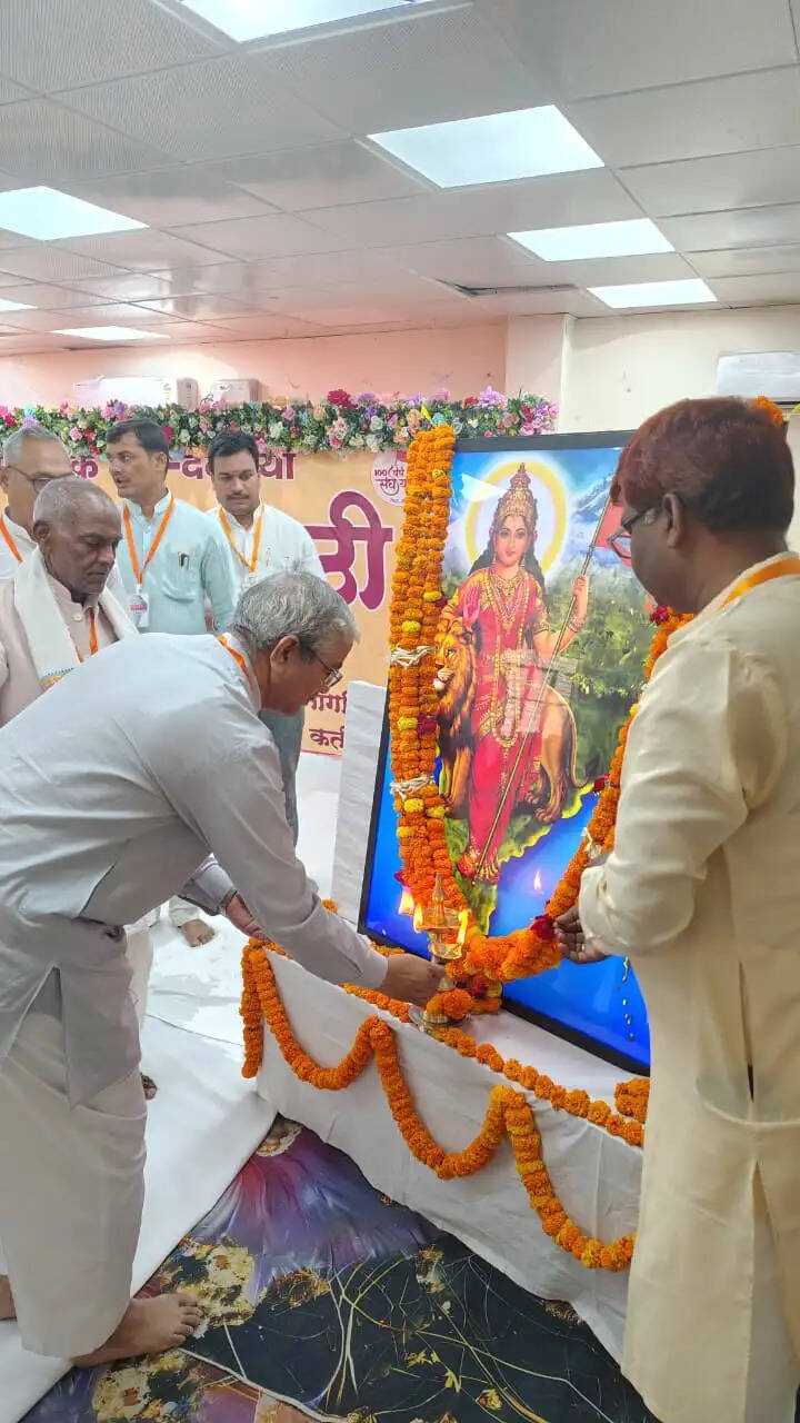 राष्ट्र के सर्वांगीण विकास के लिए समाज के सभी वर्गों का संगठित होना जरूरी : अतुल लिमये