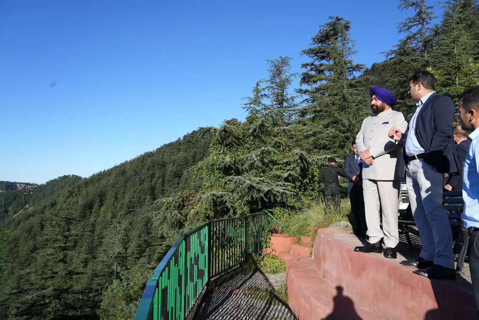 हिमाचल में सेब उत्पादन के मॉडल को उत्तराखंड में अपनाने की संभावनाओं पर किया जाएगा विचार : राज्यपाल