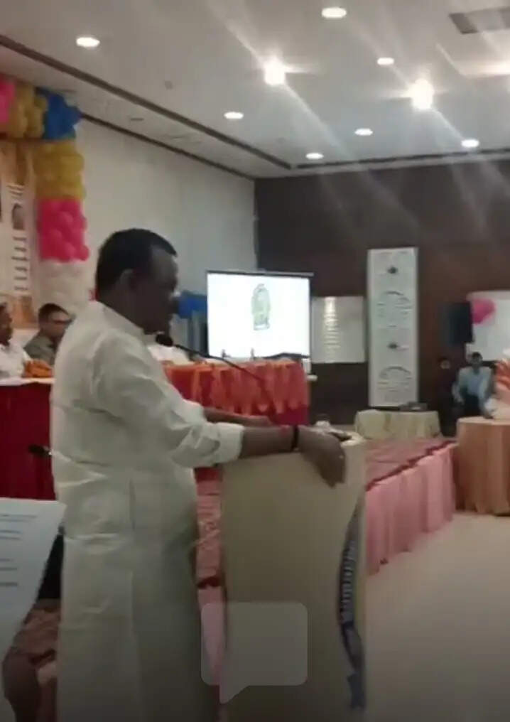 होम्योपैथिक चिकित्सकों की समस्याओं का ध्यान दिया जाएगा, एक पेड़ अवश्य लगाएं : महापौर