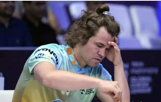 फ्रीस्टाइल चेस ग्रैंड स्लैम टूर: कार्लसन और कारुआना के बीच जबरदस्त मुकाबला, 67 चालों के बाद ड्रॉ