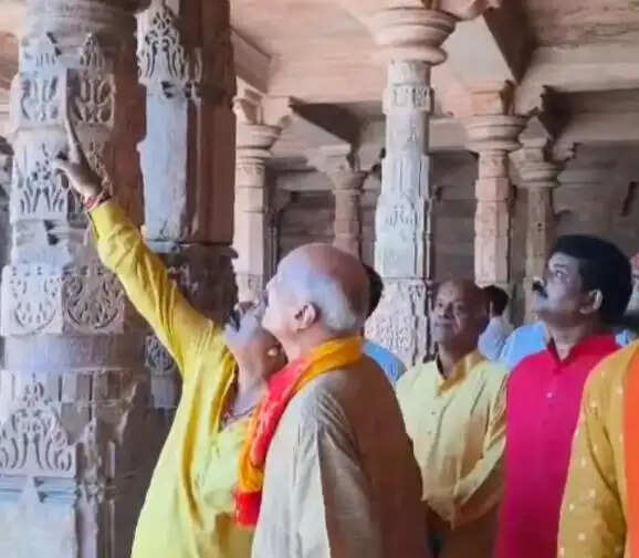 धारः विहिप नेता सावला भोजशाला पहुंचे, कहा- पत्थरों के चिन्ह मंदिर होने का प्रमाण