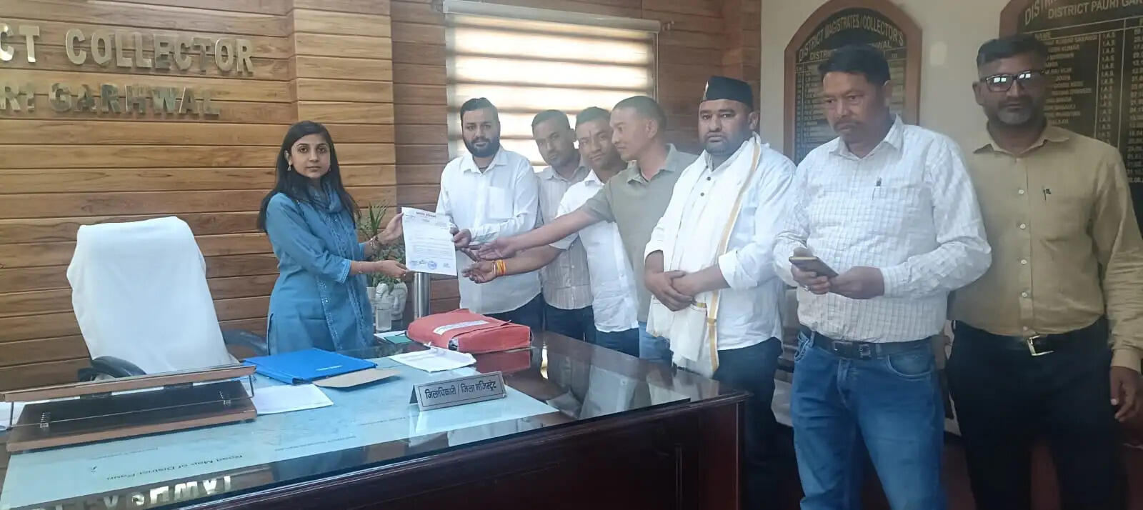 प्रधानों ने समस्याएं हल करने की उठाई मांग