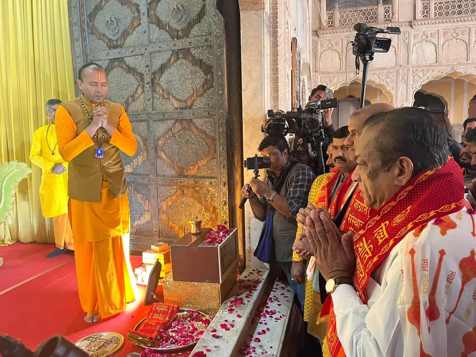 सजावट व साफ-सफाई में श्रेष्ठ मंदिर होंगे पुरस्कृत-जोराराम कुमावत