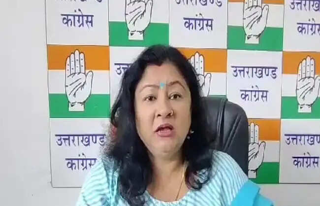 उत्तराखंड: सितारगंज प्रकरण पर कांग्रेस का हमला, धामी सरकार की कार्यप्रणाली पर उठाए सवाल