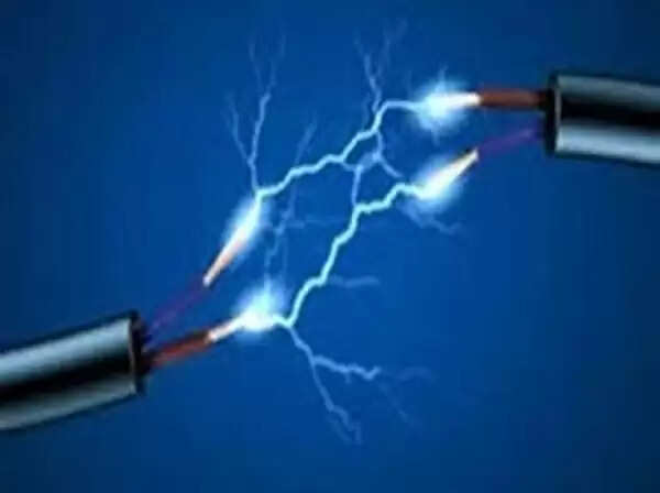 मध्य क्षेत्र विद्युत वितरण कंपनी ने किया आगाह, कहा- शार्ट सर्किट को हल्के में न लें, तुरंत ठीक करवाएं