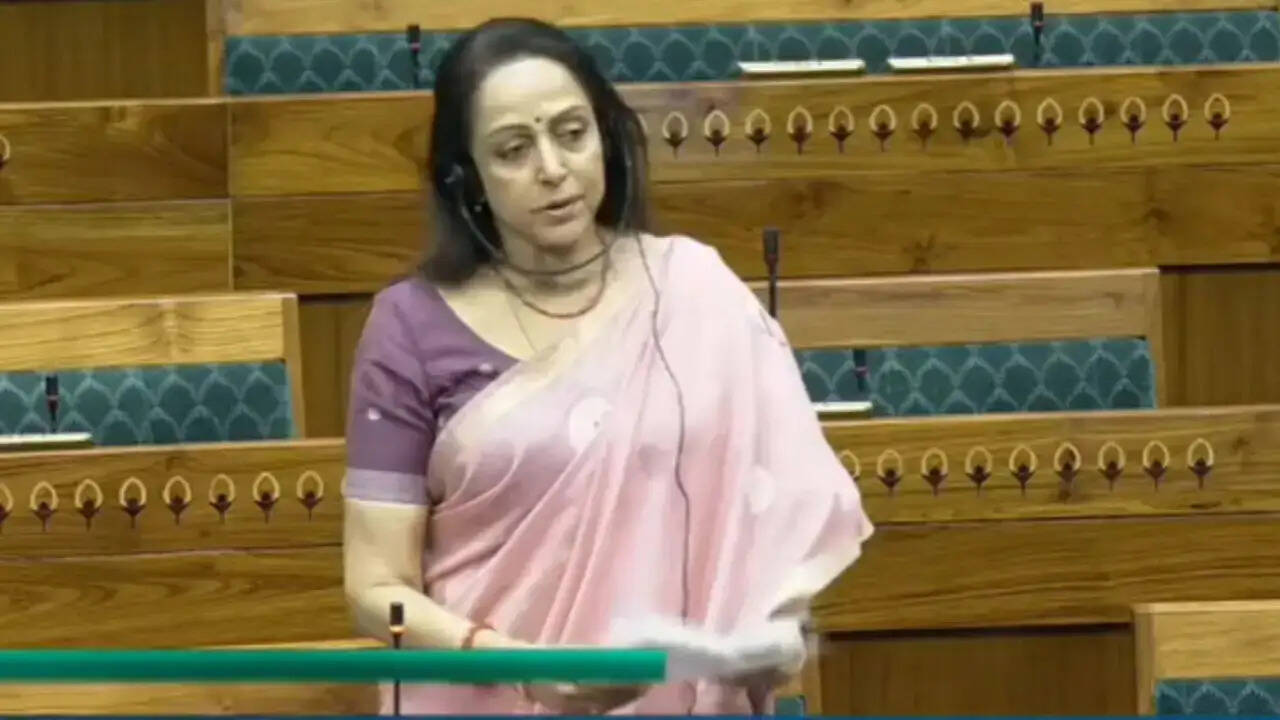 लोकसभा में फिर उठाई सांसद हेमा ने ब्रज के समग्र विकास की आवाज