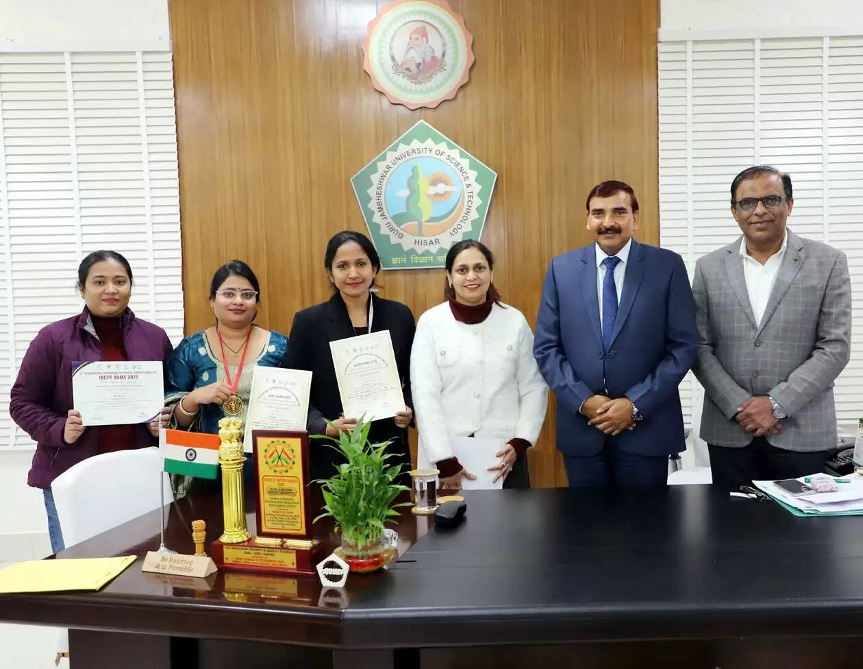 हिसार : गुरु जम्भेश्वर के शोधार्थियों का अंतरराष्ट्रीय कांफ्रेंस में शानदार प्रदर्शन