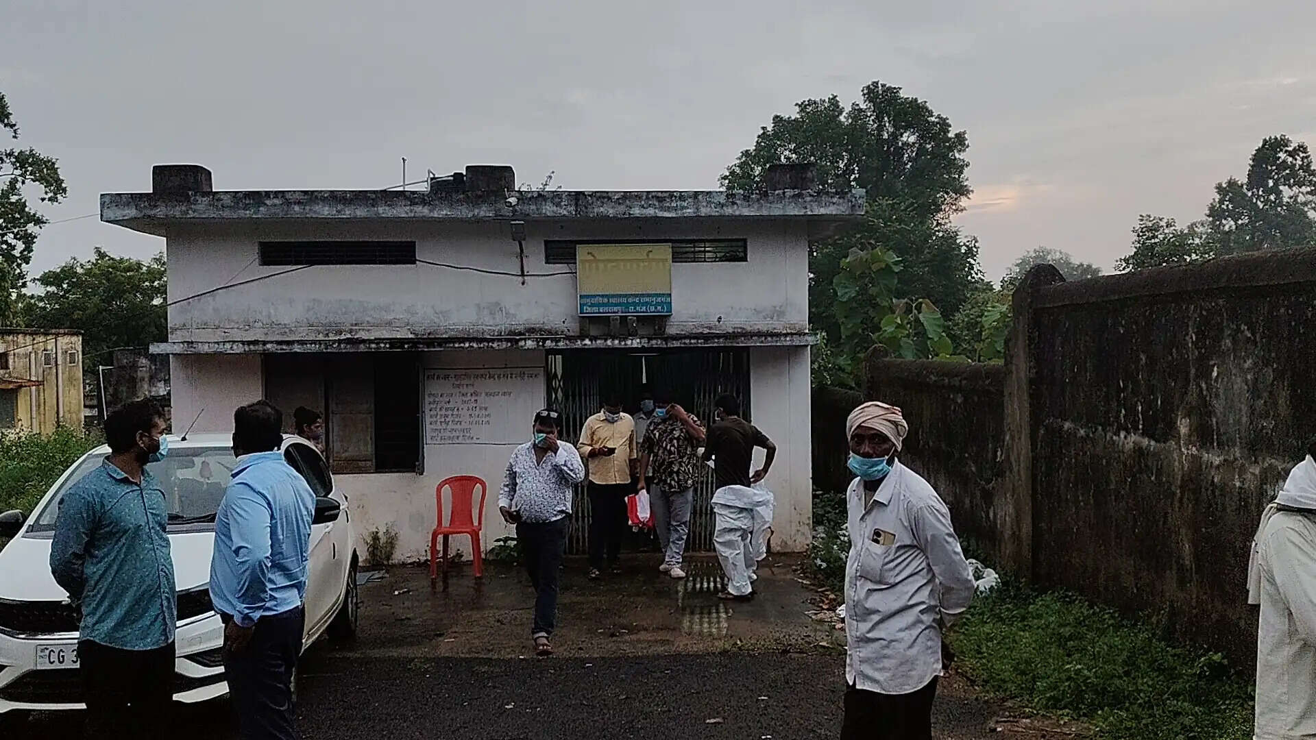 (अपडेट) शादी के चार महीने बाद तालाब में मिली नवविवाहिता की लाश, मृतिका के पिता ने हत्या का लगाया आरोप