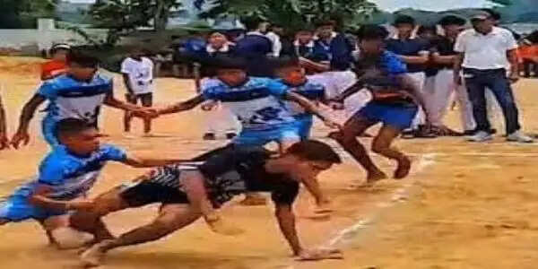 जूनियर वर्ग कबड्डी में सोनकपुर स्पोर्ट्स स्टेडियम टीम बनी चैम्पियन