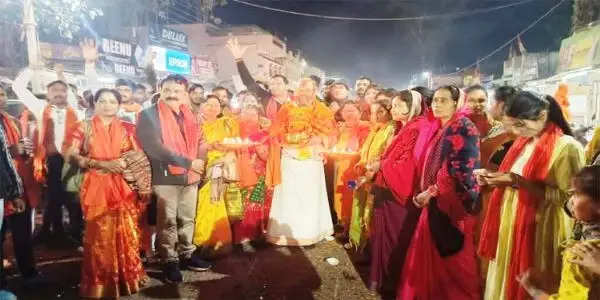 पेंड्रा : अक्षय कलश का आरती पूजा कर हुआ भव्य स्वागत