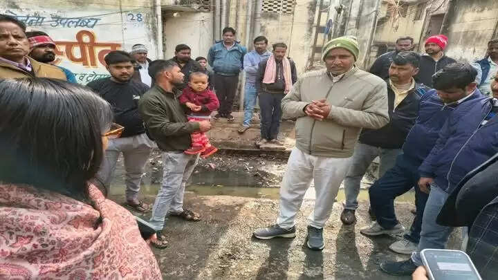 शहरवासियों को मिले शुद्ध और पर्याप्त पेयजल, शिकायतों का त्वरित निराकरण सुनिश्चित किया जाए: कलेक्टर