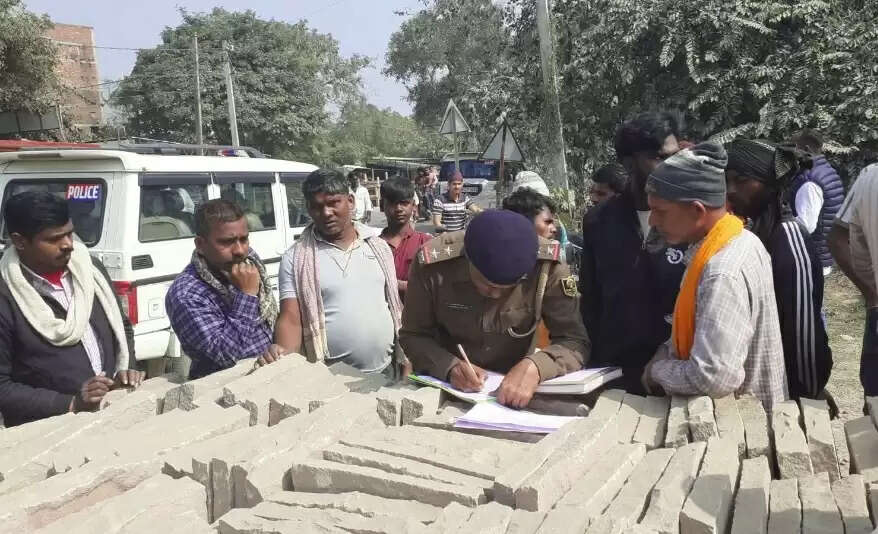 पुराने कुएं से मिला युवक का शव