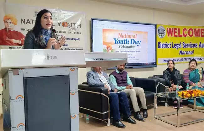 नारनौलः राष्ट्र के सर्वांगीण विकास में युवाओं की भूमिका महत्वपूर्णः सीजेएम