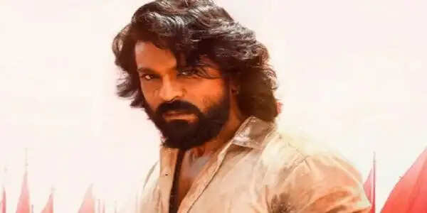 'पेड्डी' की शूटिंग में घायल हुए राम चरण