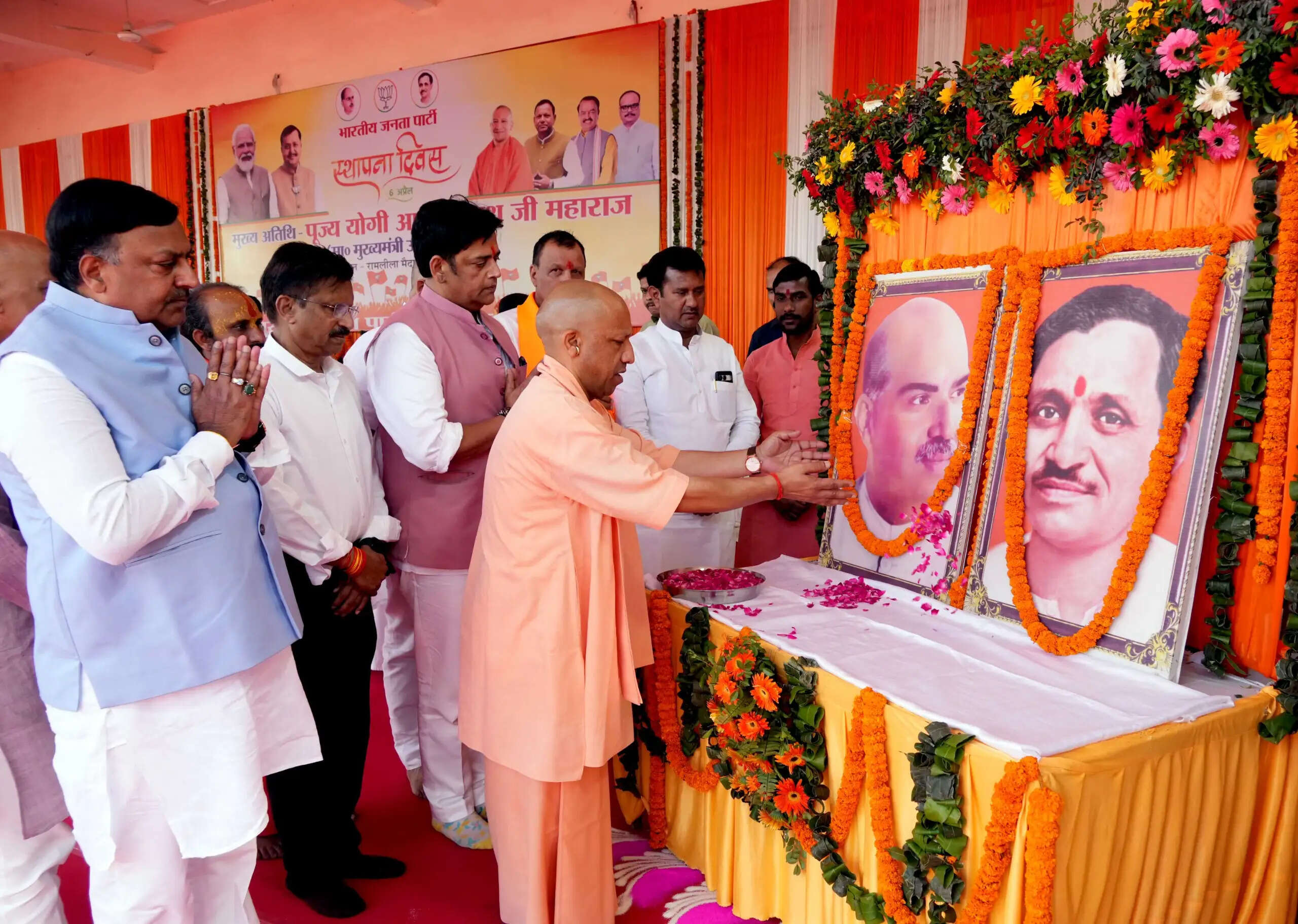 भारत की विकास यात्रा को आगे बढ़ाने के लिए हर राष्ट्रभक्त को भाजपा से जुड़ना चाहिए : मुख्यमंत्री योगी