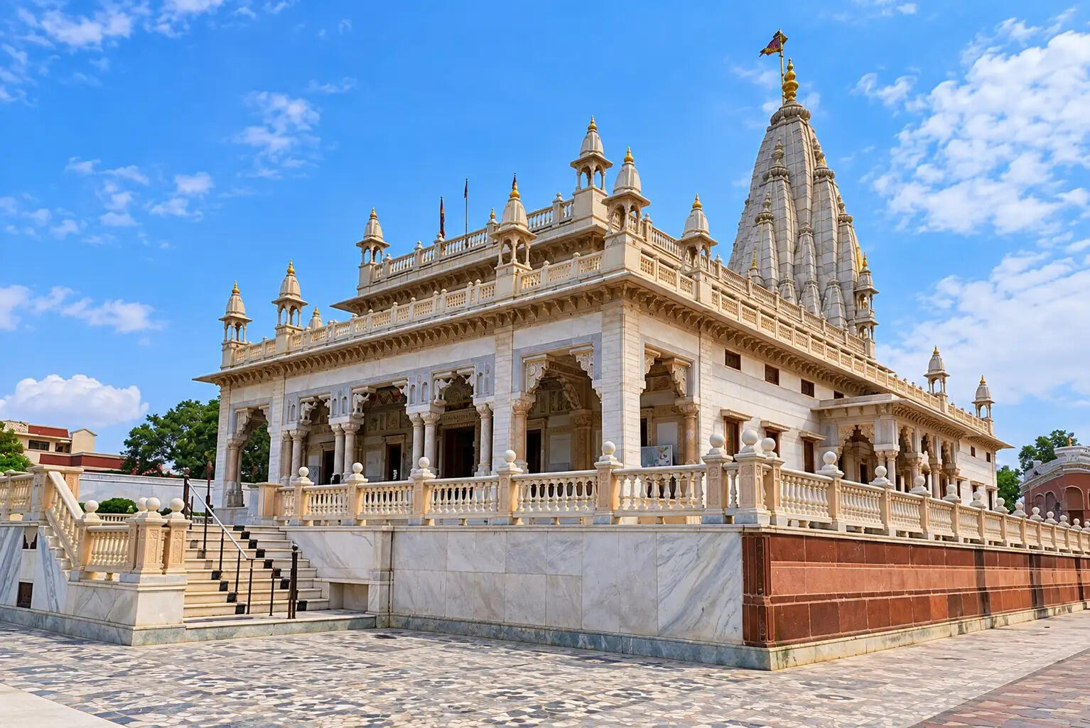 जैन विरासत को संवार रही योगी सरकार, 1.28 करोड़ से संवर रहा छदामी लाल जैन मंदिर