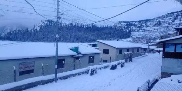नेपाल के हिमालयी जिलों का न्यूनतम तापमान शून्य से नीचे पहुंचा