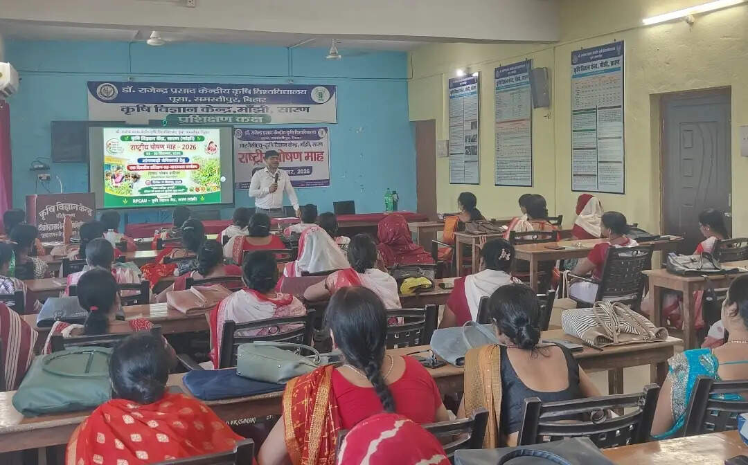 मांझी में आंगनबाड़ी सेविकाओं के लिए एक दिवसीय पोषण वाटिका प्रशिक्षण कार्यक्रम का हुआ आयोजन