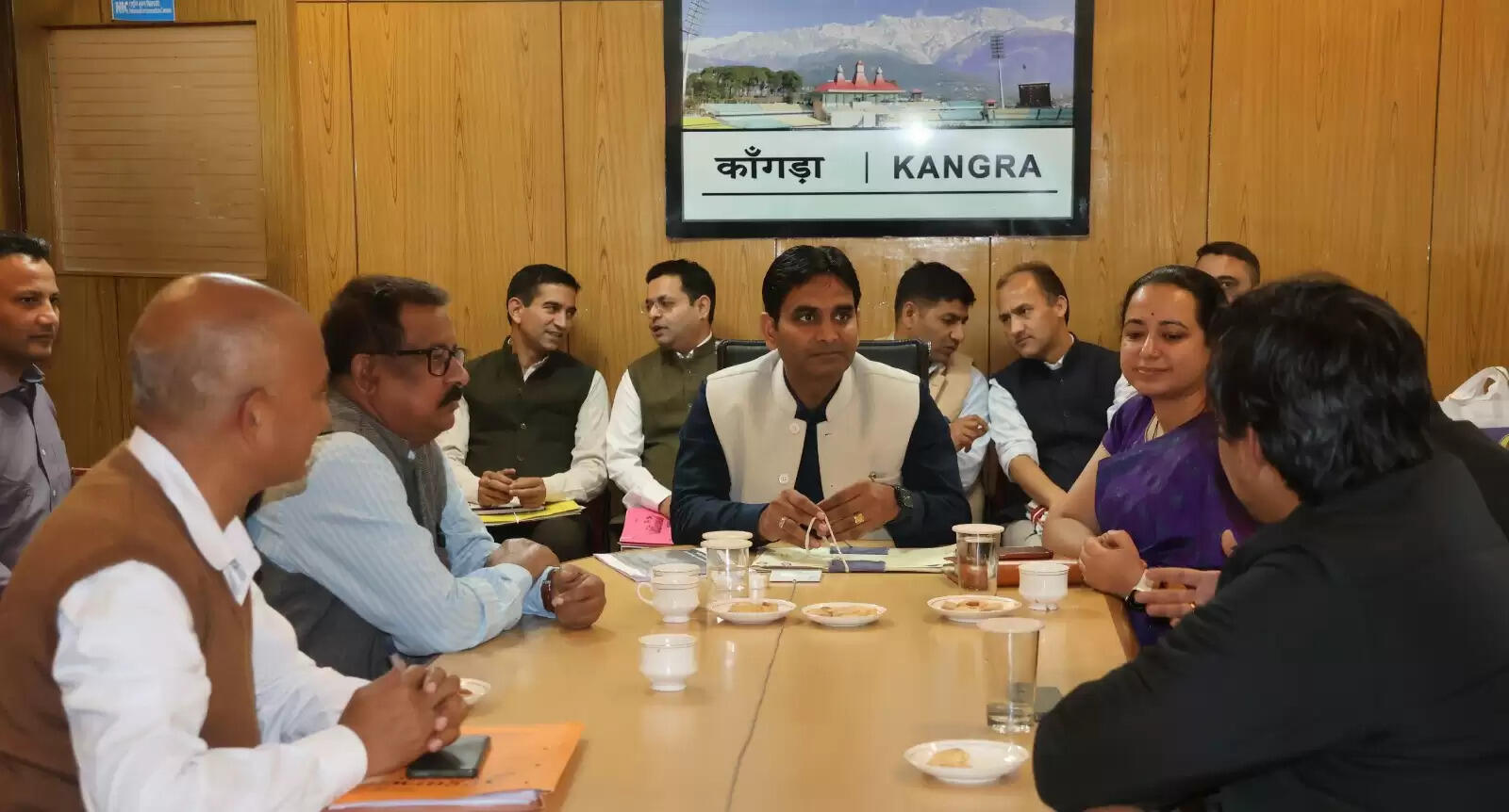 एनडीएमए की विशेषज्ञ टीम को दी आपदा से हुए नुकसान की विस्तृत जानकारी