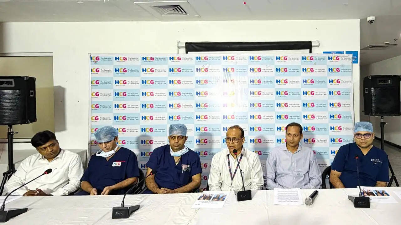 15 साल से लिम्फेडेमा से जूझ रहे मरीज को मिली राहत: जयपुर में पहली बार हुई वीएलएनटी &nbsp;सर्जरी