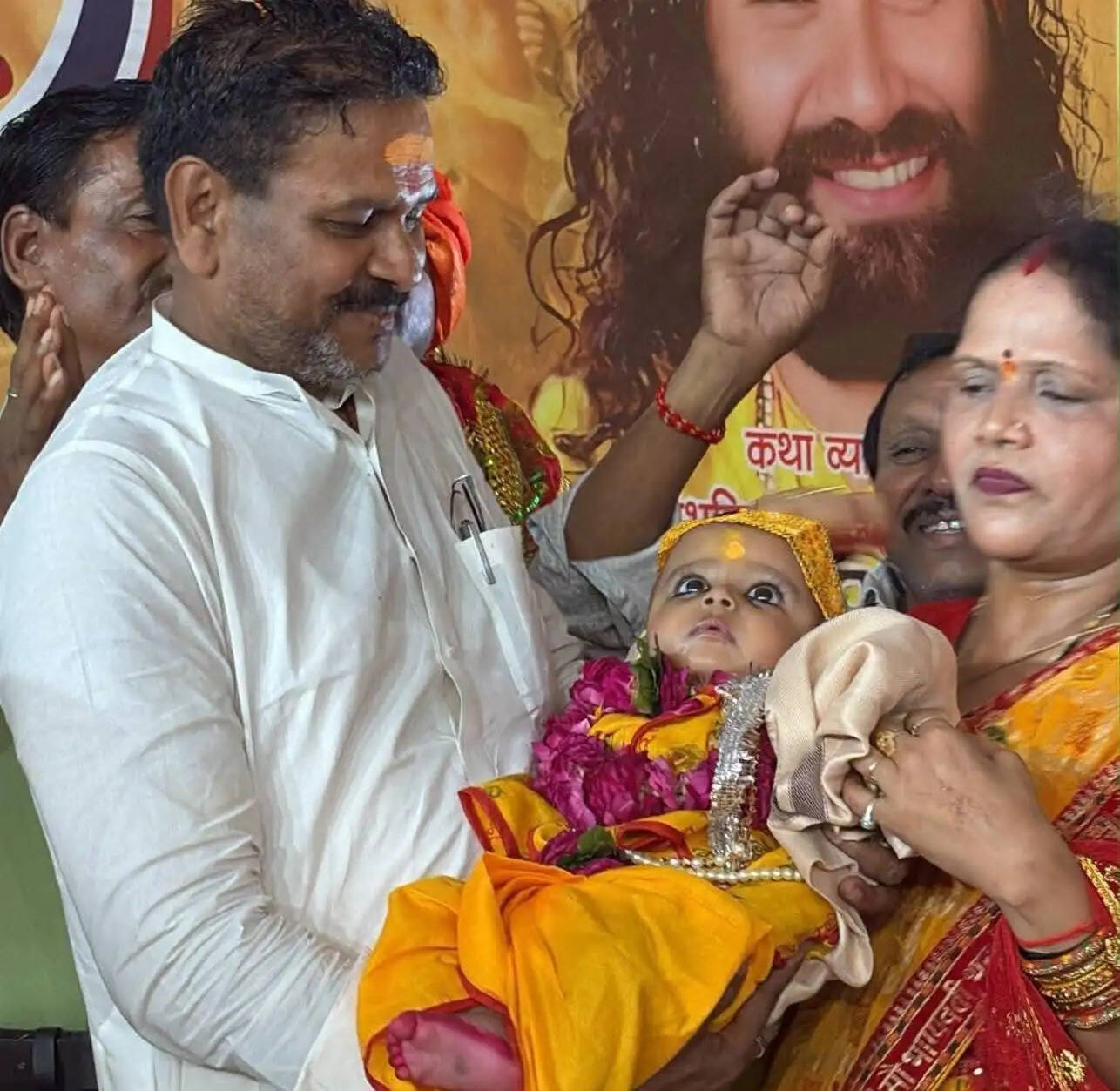 भगवान श्रीकृष्ण ने सामाजिक कुरीतियों के खिलाफ उठाई आवाज : बटुक महाराज