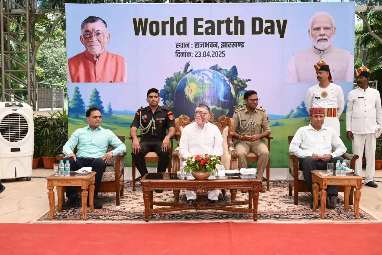 पर्यावरण रक्षक बनें राज्य के छात्र-छात्रा : राज्यपाल