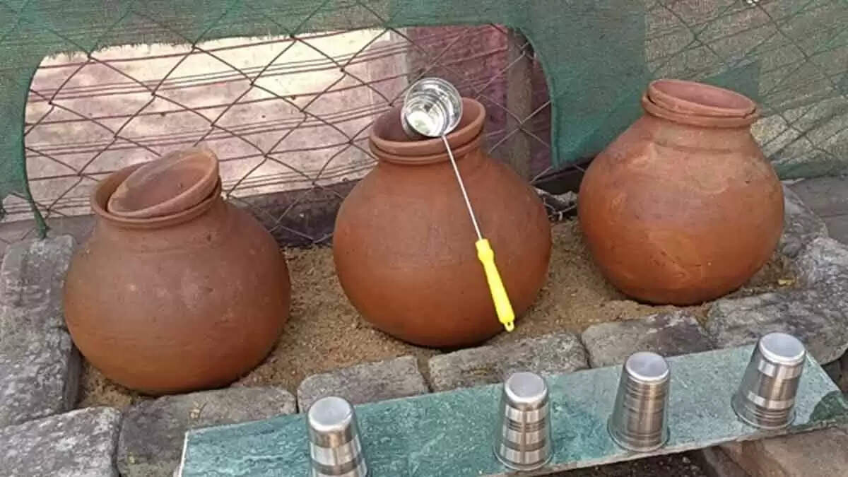 भीषण गर्मी में राहगीरों को राहत, पंचायतों को प्याऊ घर संचालित करने के निर्देश