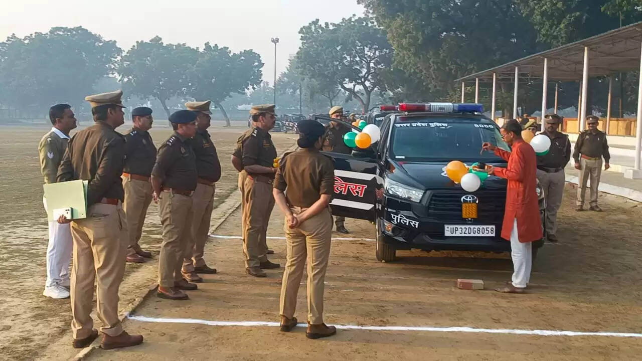 अति आधुनिक संचार एवं सुरक्षा उपकरणों से लैस 7 गाड़िया जिले को मिली