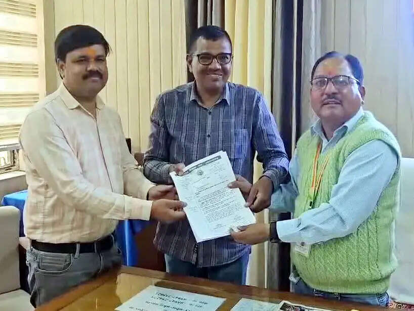 उत्तराखंड बोर्ड के हाईस्कूल और इंटरमीडिएट के गणित के प्रश्नपत्र पर विवाद, बोनस अंक की मांग