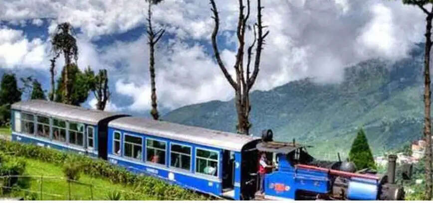 विश्व मंच पर दार्जिलिंग की टॉय ट्रेन, यूनेस्को बैठक में भारत का प्रतिनिधित्व करेगा&nbsp;डीएचआर