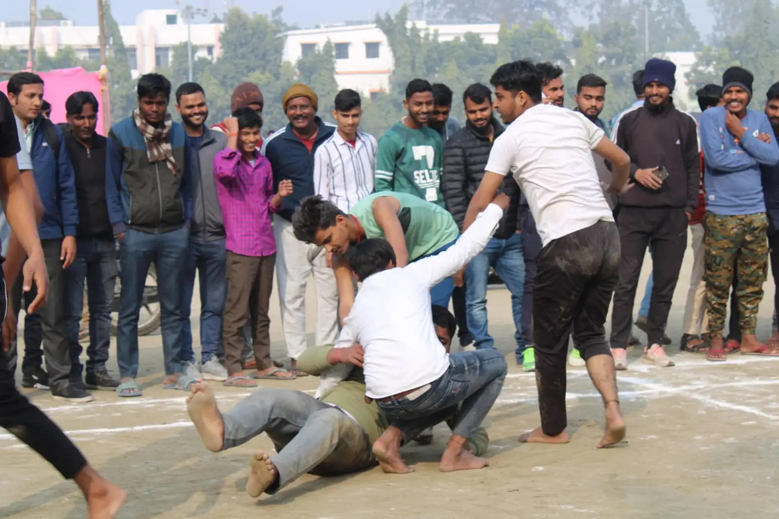 विवेकानंद की जयंती के अवसर पर पुरुष एवं महिला कबड्डी का आयोजन