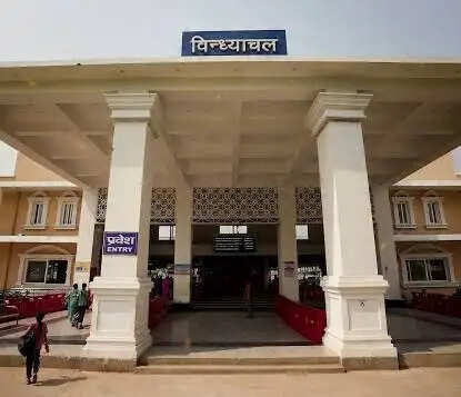 नवरात्र में विंध्याचल स्टेशन पर 12 जोड़ी ट्रेनों का ठहराव