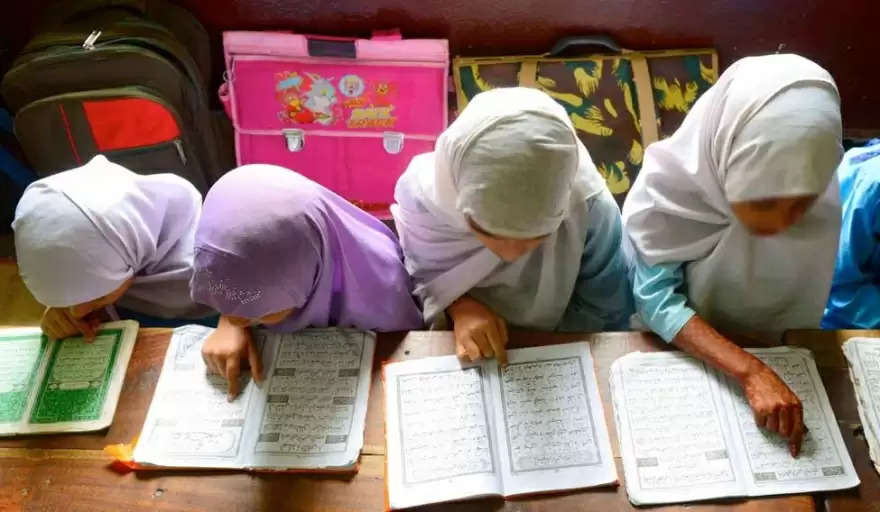 डीग के 13 विद्यालयों में पढ़ाया जाएगा उर्दू साहित्य