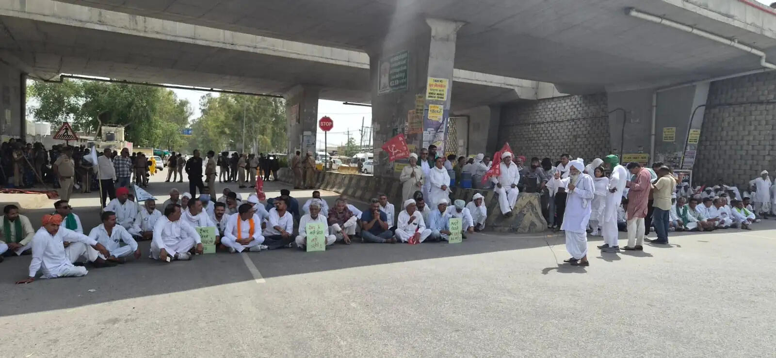 कैथल में तितरम मोड़ पर किसानों का प्रदर्शन, हाईवे जाम की कोशिश रही नाकाम