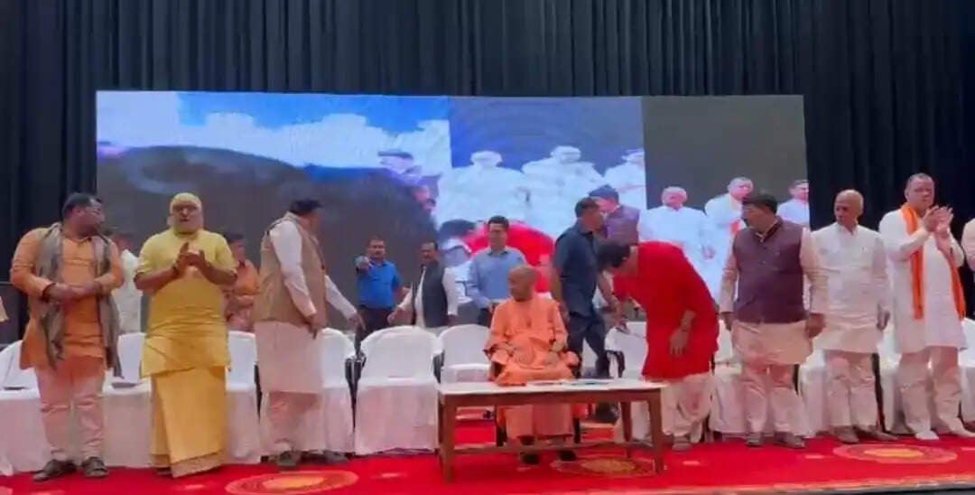 नौ सालों में उत्तर प्रदेश में तीन गुना बढ़ी महिला श्रम शक्ति : मुख्यमंत्री योगी आदित्यनाथ