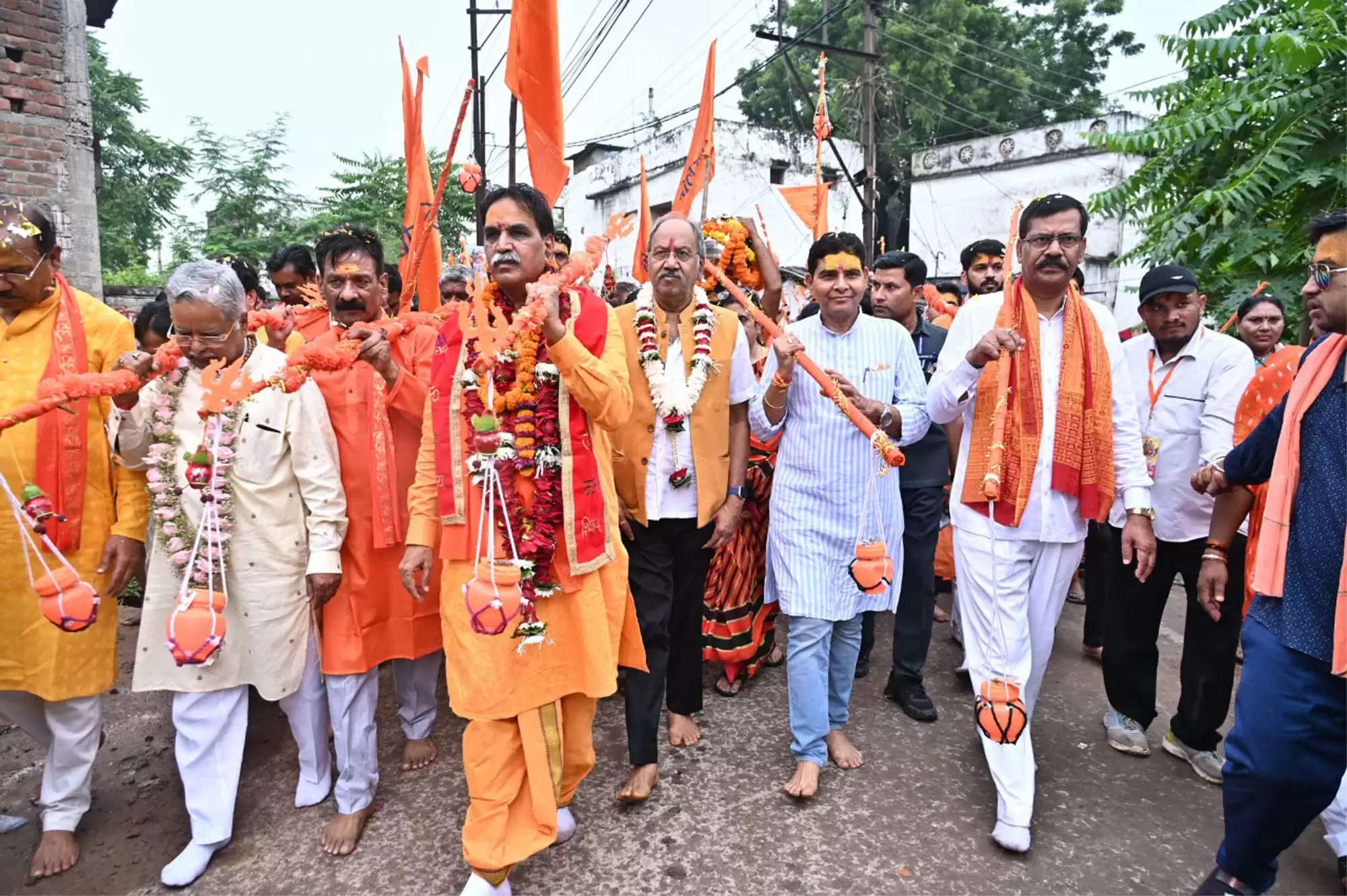 रायपुर : राजस्व मंत्री  टंक राम वर्मा विशाल कांवड़ यात्रा कार्यक्रम में हुए शामिल