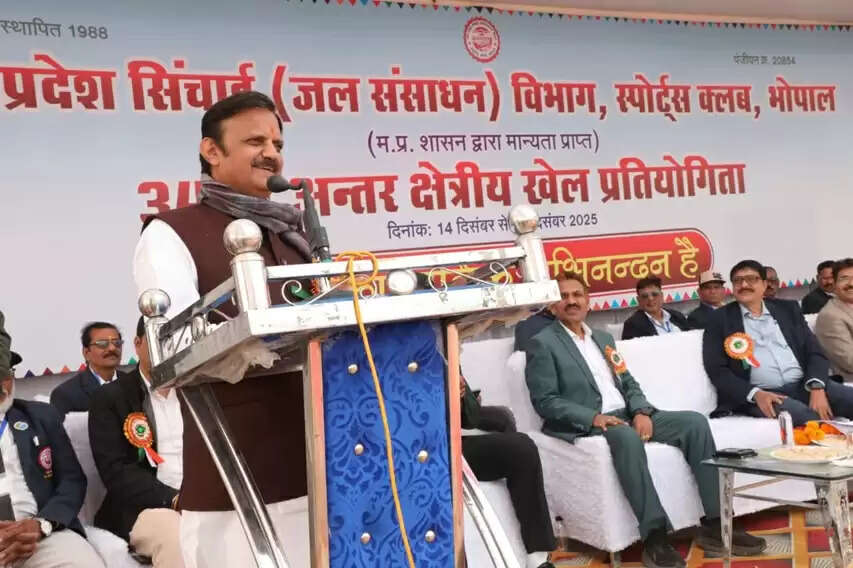 खेल प्रतियोगिताओं से सकारात्मक वातावरण के निर्माण के साथ ही भाईचारे की भावना होती है विकसित : उप मुख्यमंत्री शुक्ल