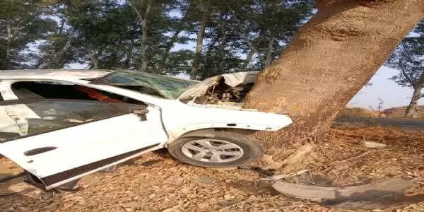 जींद के ईंटल खुर्द में भीषण सड़क हादसा: पति-पत्नी की मौत, एक साल की बच्ची सहित तीन घायल